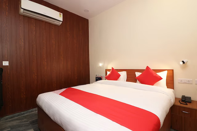 Hotel Meerut International Rooms