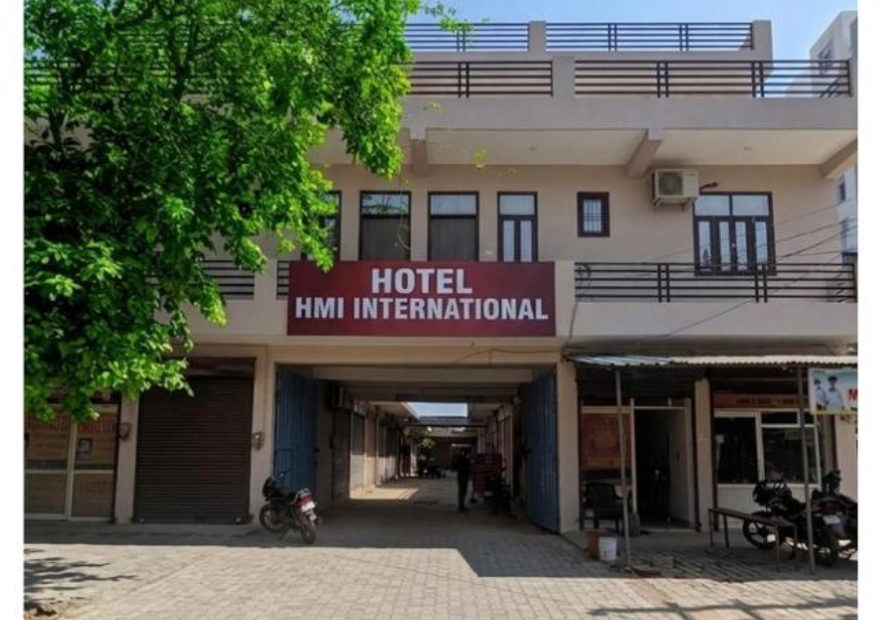 reception hmi (1)